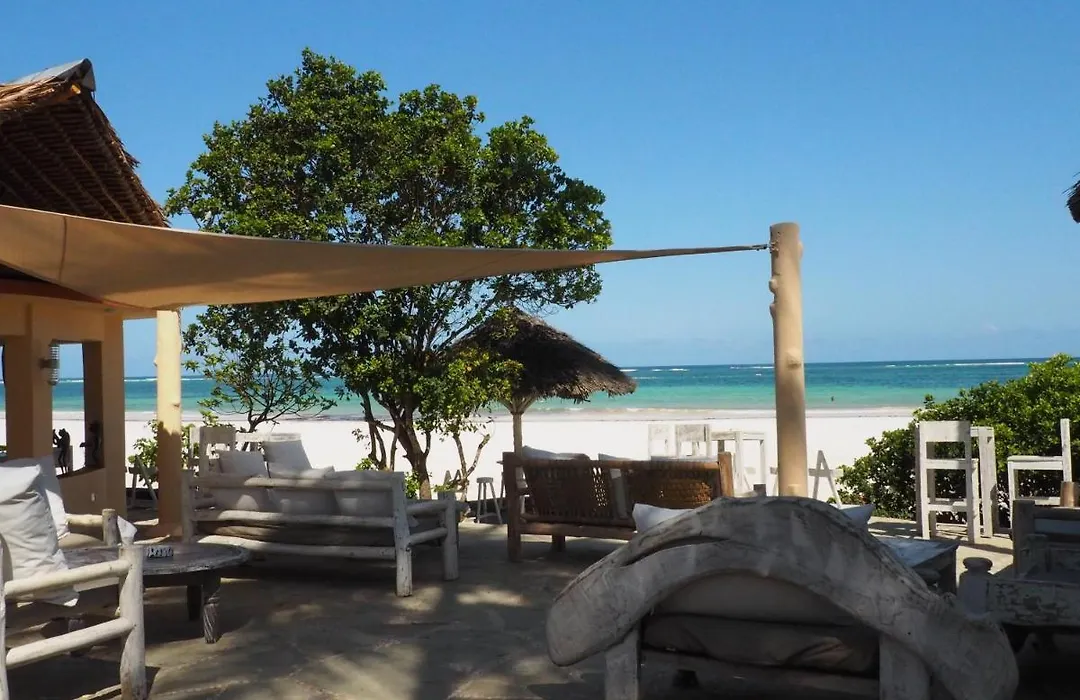 Eleven Pearl Boutique Hotel & Spa-1